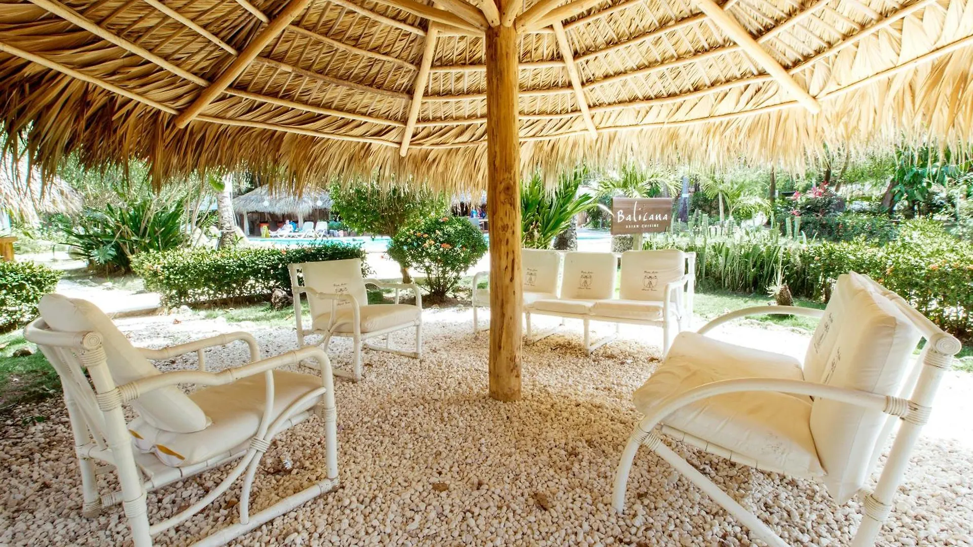 Ducassi Sutes Playa Los Corales Hotel Punta Cana